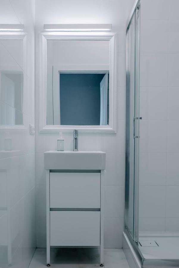 ורשה Apartel Plac Unii Lubelskiej Studio מראה חיצוני תמונה