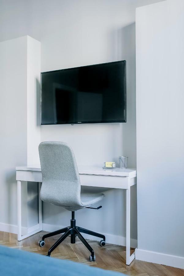 ורשה Apartel Plac Unii Lubelskiej Studio מראה חיצוני תמונה